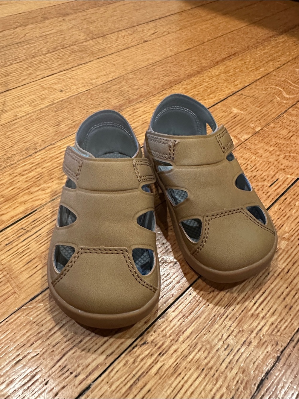 Kids Closed-Toe Sandals in Tan - Secure Hook & Loop Fit